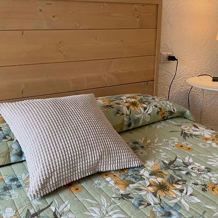 Cremeno Agriturismo Cascina Cornella מראה חיצוני תמונה